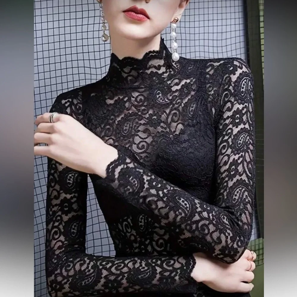 Elegant Black Lace Long Sleeve Top